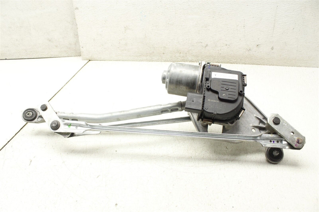 2017-2021 Tesla Model 3 Windshield Wiper Motor Assembly 1076725-00-F OEM 17-21