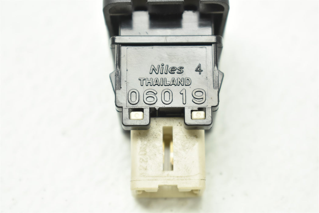 47056233