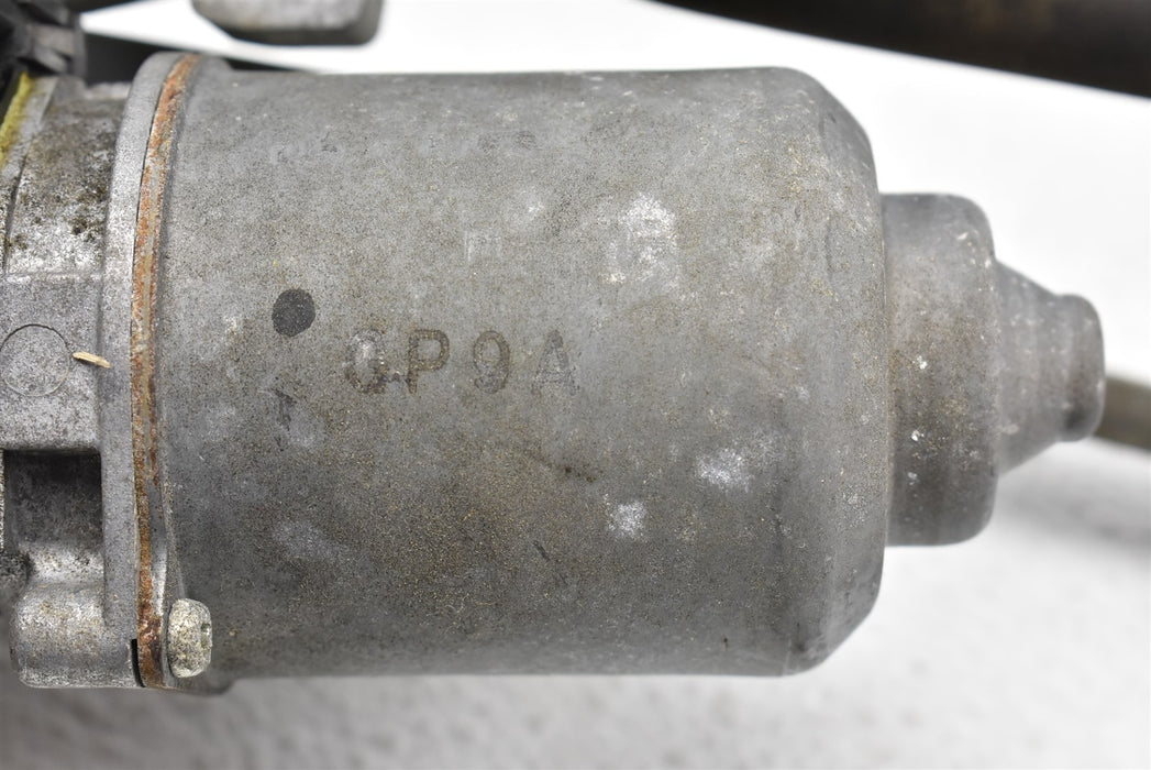 47320121