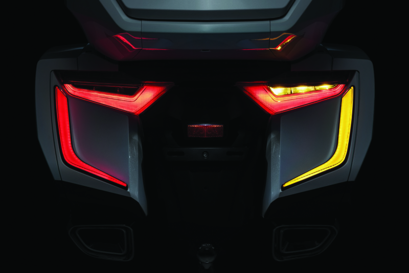 Kuryakyn Fits Omni L.E.D. Rear Bag Accents 18-20 GL1800