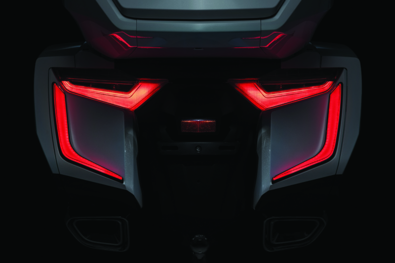 Kuryakyn Fits Omni L.E.D. Rear Bag Accents 18-20 GL1800