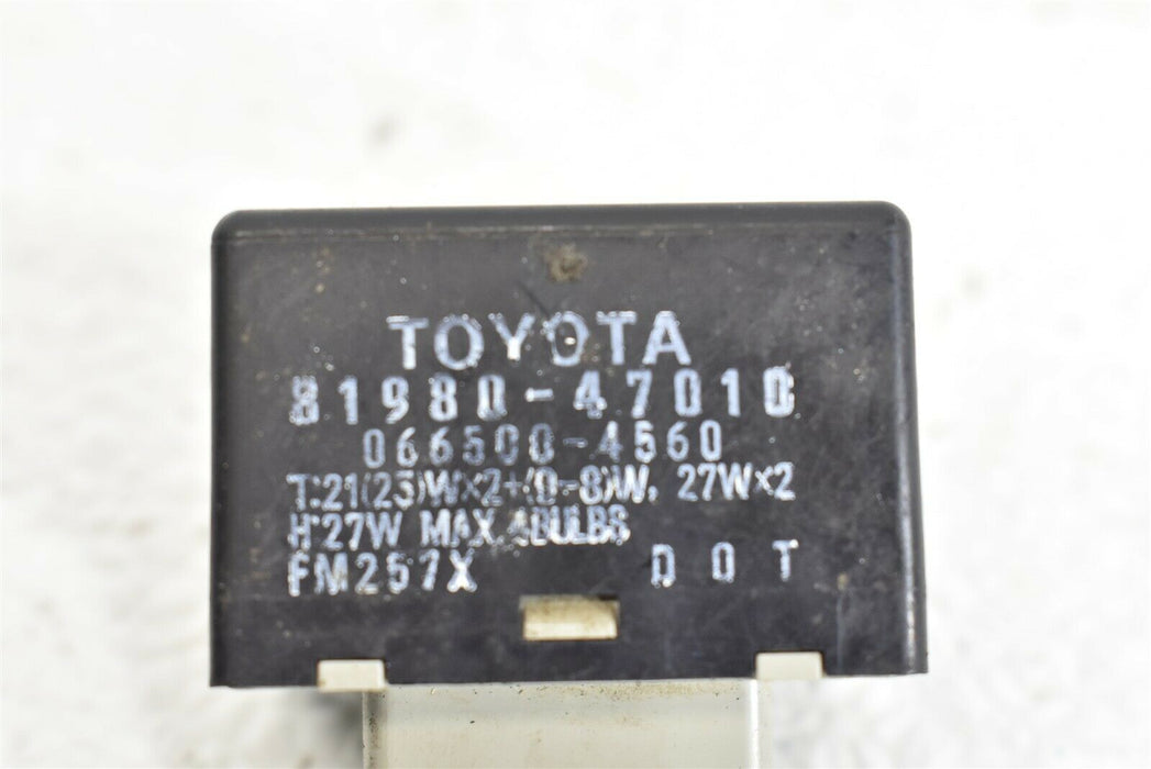 2001-2003 Toyota Prius Emergency Flasher Relay 8198047010 OEM 01-03