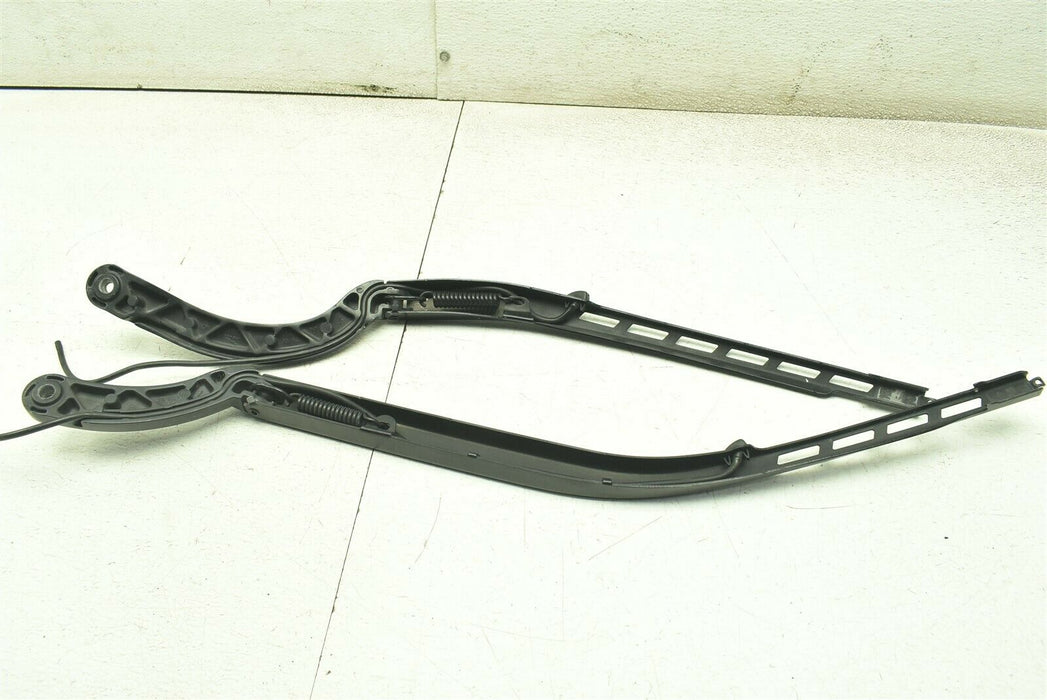 2010-2015 Jaguar XJ Wiper Arm Set Arms 10-15