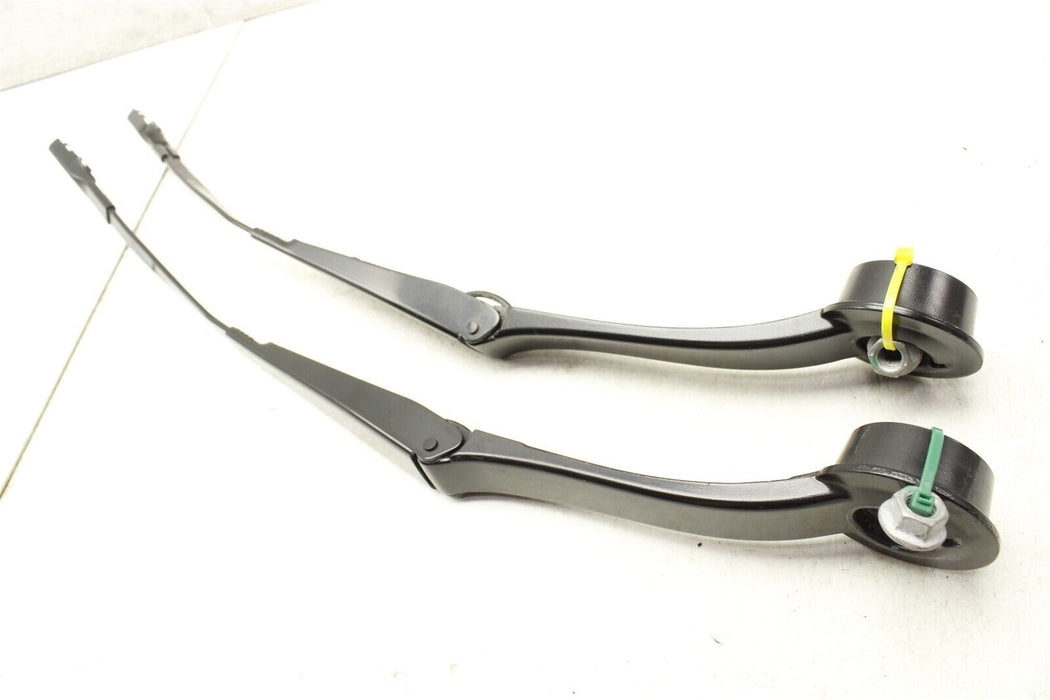 2020 Aston Martin Vantage Wiper Arm Set Pair Wipers Arms 18-21