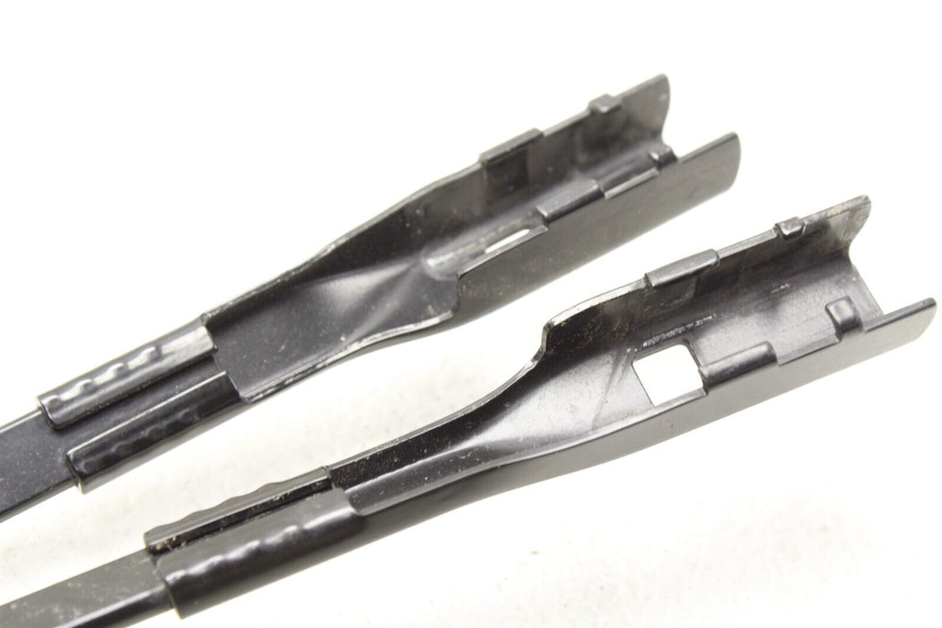 2020 Aston Martin Vantage Wiper Arm Set Pair Wipers Arms 18-21