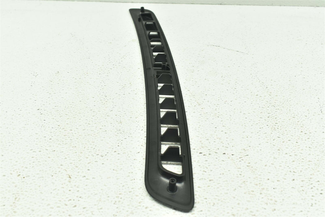 2012-2016 Tesla Model S Dash Center Defrost Grille 1023273-00-B OEM 12-16