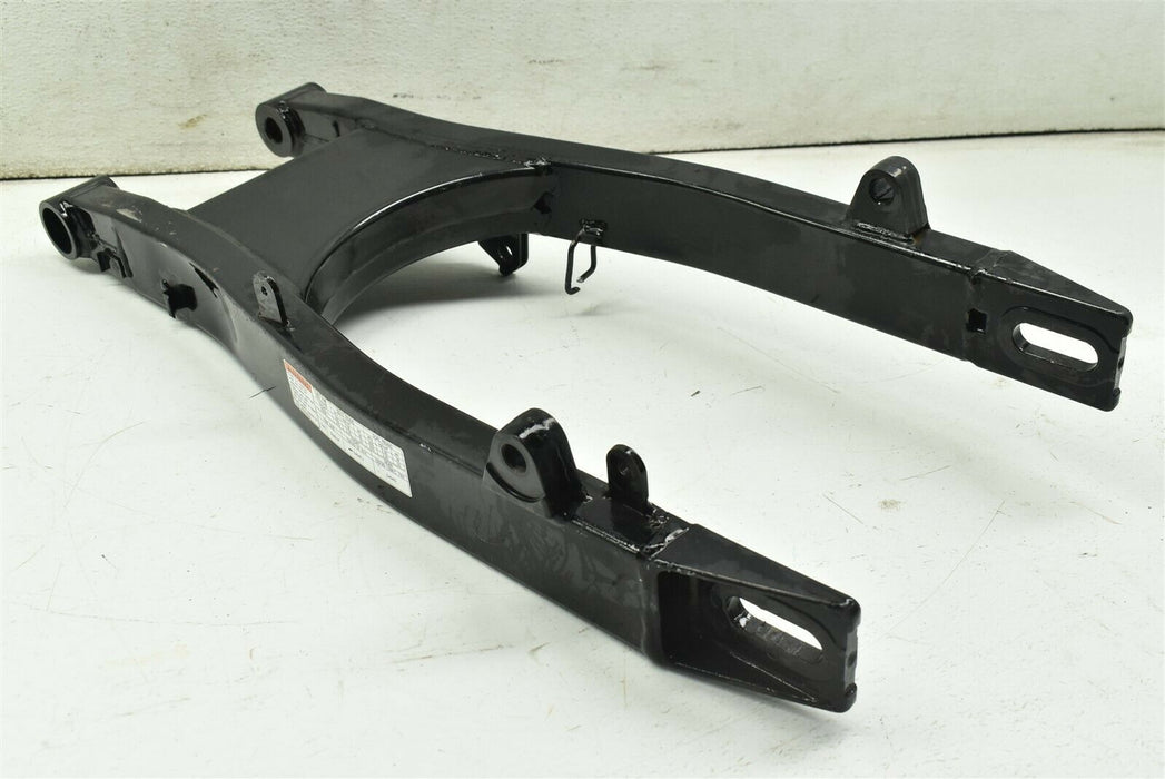 2000 Suzuki Marauder VZ800 Swingarm Swing Arm