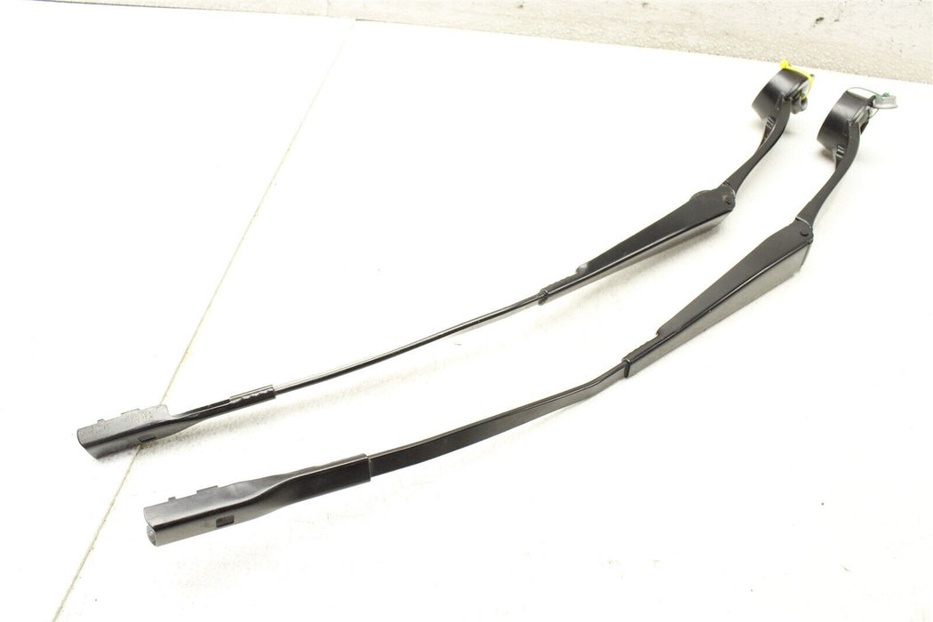 2020 Aston Martin Vantage Wiper Arm Set Pair Wipers Arms 18-21