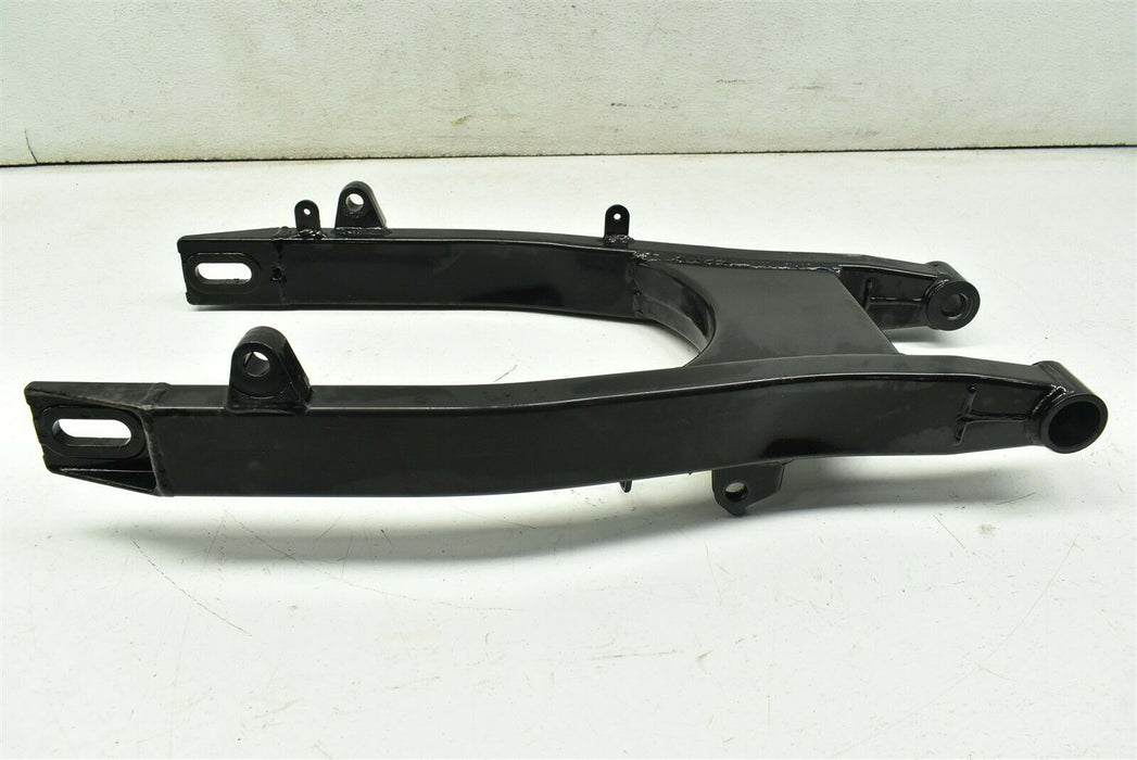 2000 Suzuki Marauder VZ800 Swingarm Swing Arm