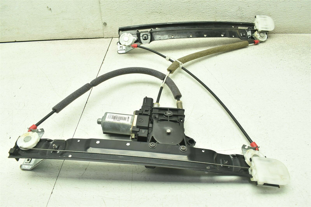 2010-2015 Jaguar XJ Front Right Window Motor 10-15