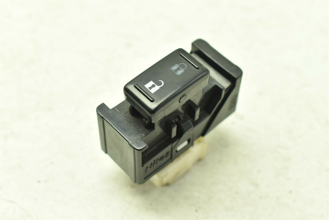 2015-2019 Subaru WRX Door Lock Switch Front Right 15-19