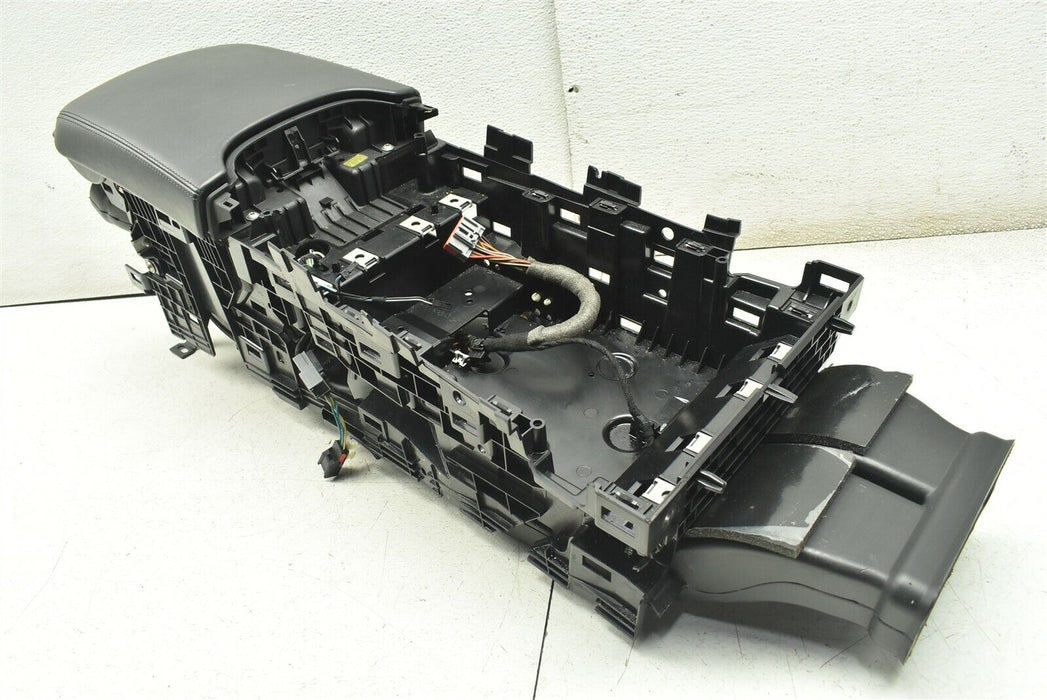 2010-2015 Jaguar XJ Center Console Arm Rest 10-15
