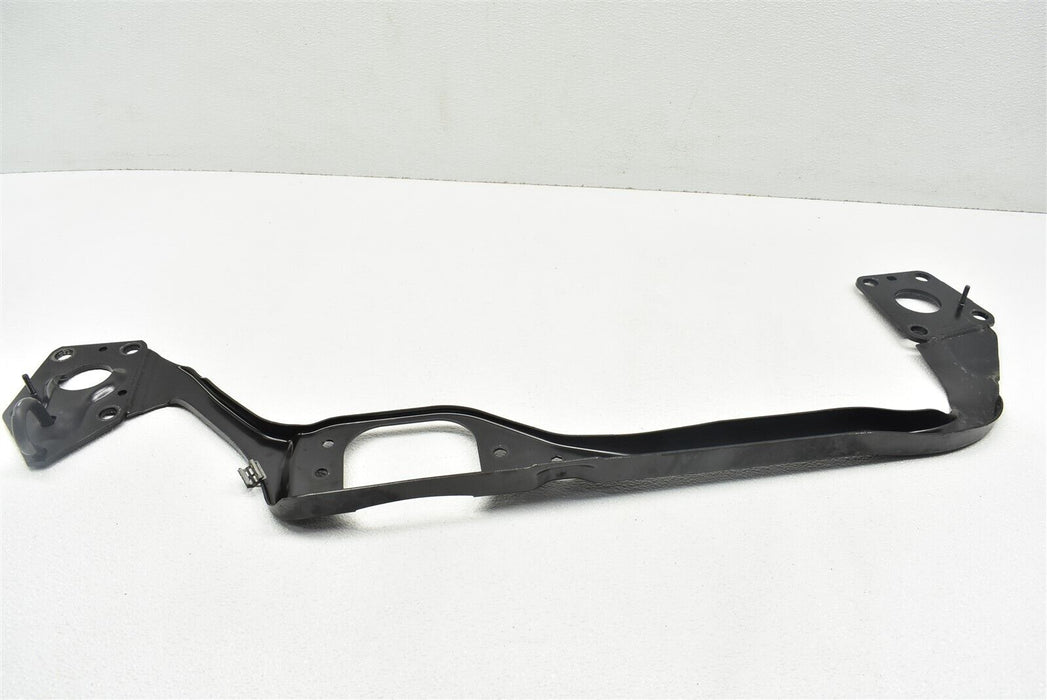 1999-2001 Audi A4 Front Frame Rail Crossmember Mount Support 8D0805851 99-01