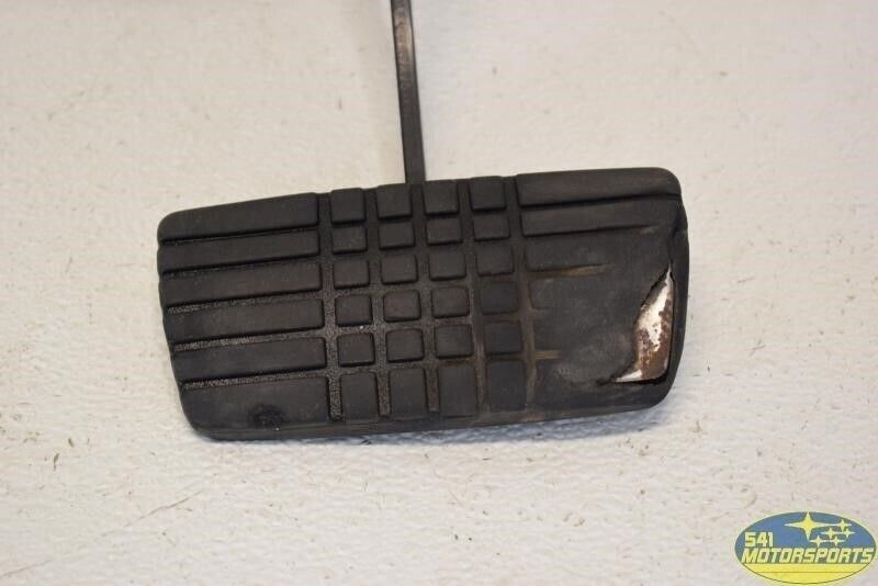 2000-2004 Subaru Legacy Outback Brake Pedal Assembly Automatic OEM Factory