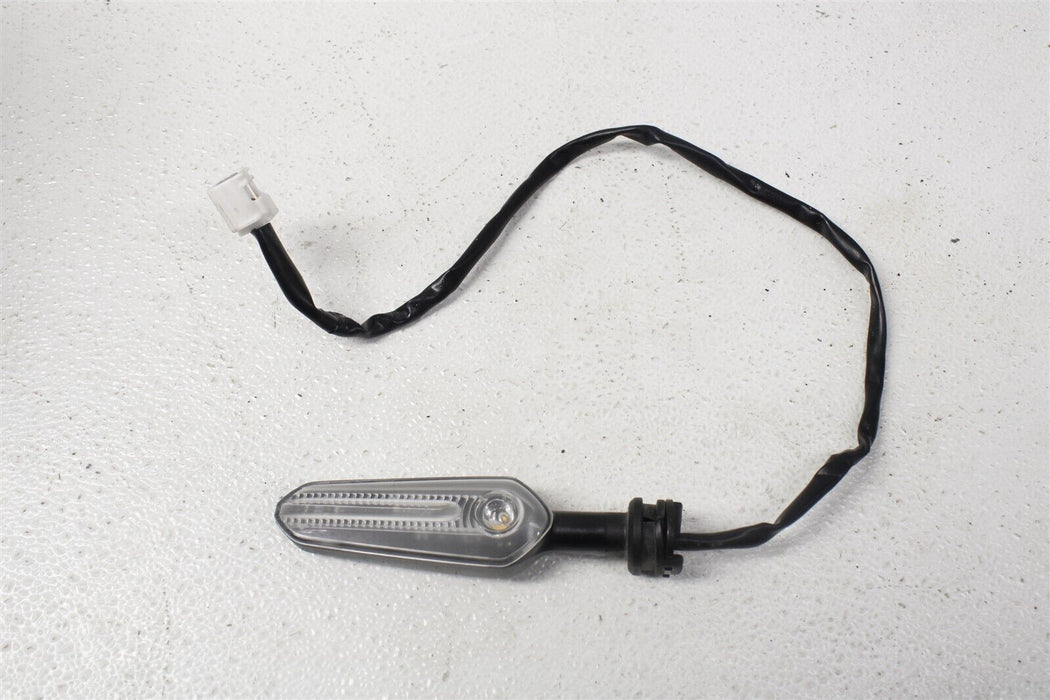 2022 Yamaha YZF R7 Rear Right Turn Signal Indicator Light 22-23