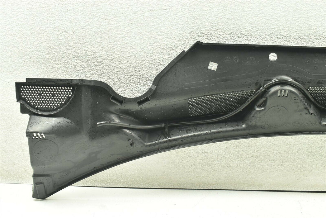 2010-2015 Jaguar XJ Windshield Wiper Cowl 10-15