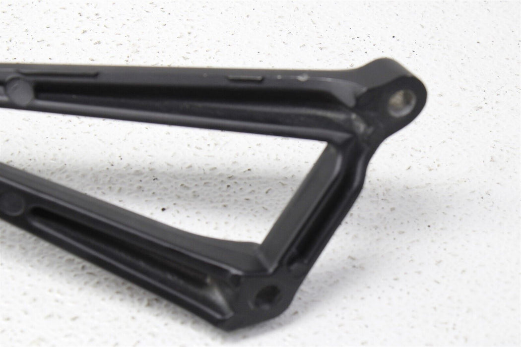 2020 Yamaha YZF R3 Footpeg Foot Peg Bracket 19-23