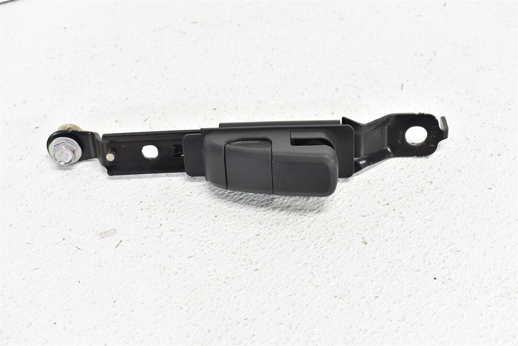 2015-2018 Subaru WRX Seat Belt Adjuster Left Driver LH OEM 15-18