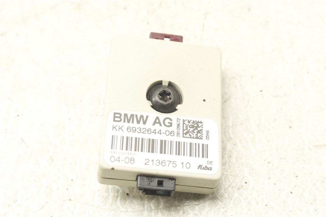 2008 - 2013 BMW M3 E92 Antenna Amplifier Amp 6932644