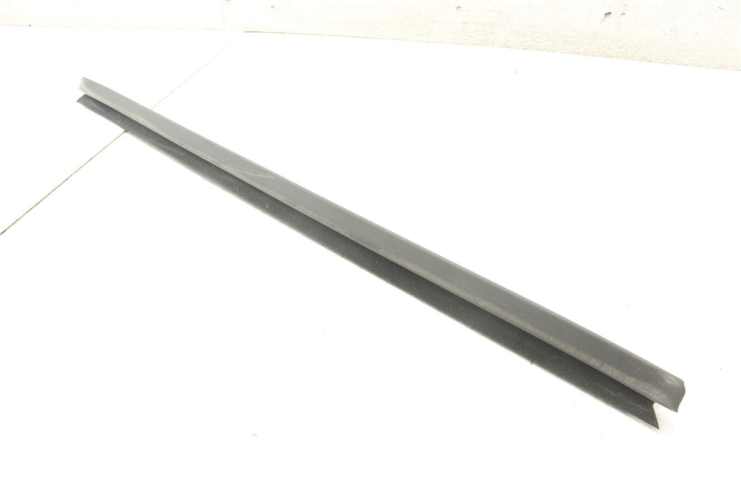 2008-2013 BMW M3 E92 Front Left Door Trim Weatherstrip