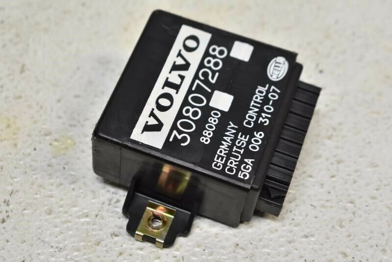 2000-2004 Volvo 40 Series Cruise Control Module 00-04