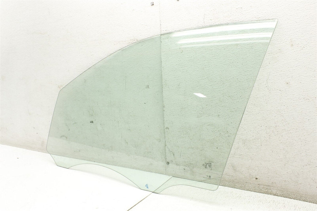 2014 Porsche Cayenne Front Left Door Glass LH Driver 11-18