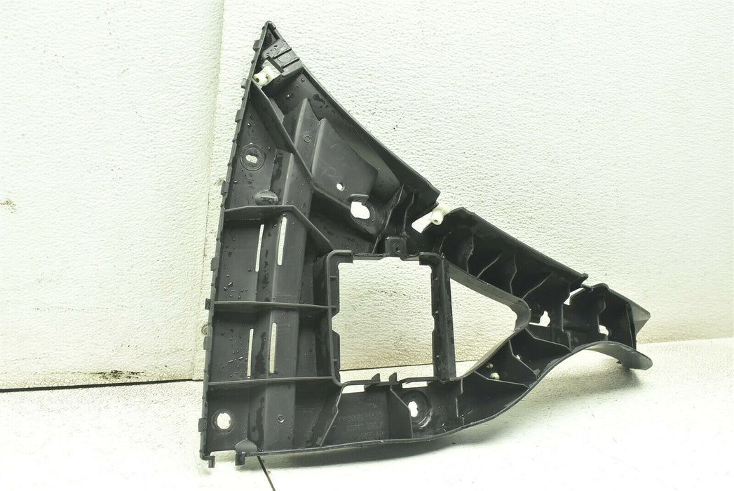 2010-2015 Jaguar XJ Rear Right Bumper Bracket AW93-17B930-AA 10-15