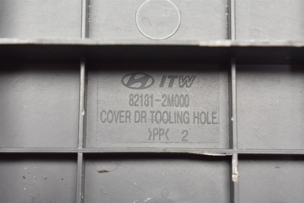 2009-2012 Hyundai Genesis Door Tooling Hole Cover Cap 09-12 82181-2M000