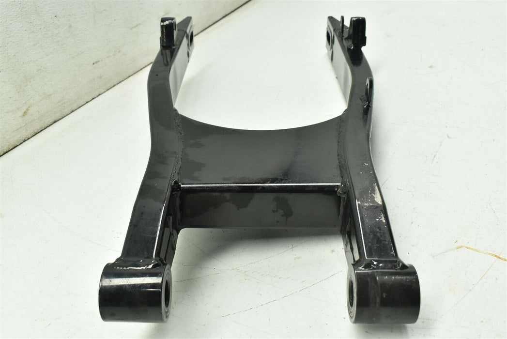 2000 Suzuki Marauder VZ800 Swingarm Swing Arm