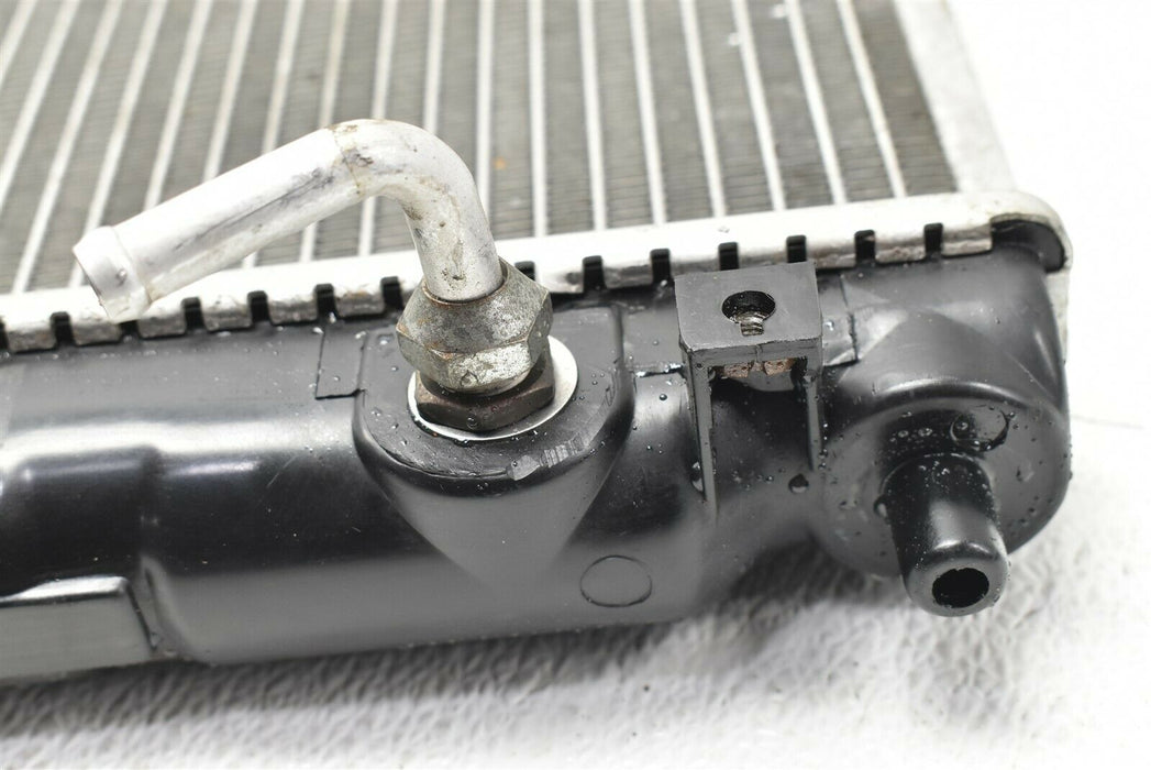 1999-2005 Mazda Miata Coolant Radiator Assembly Factory OEM 99-05