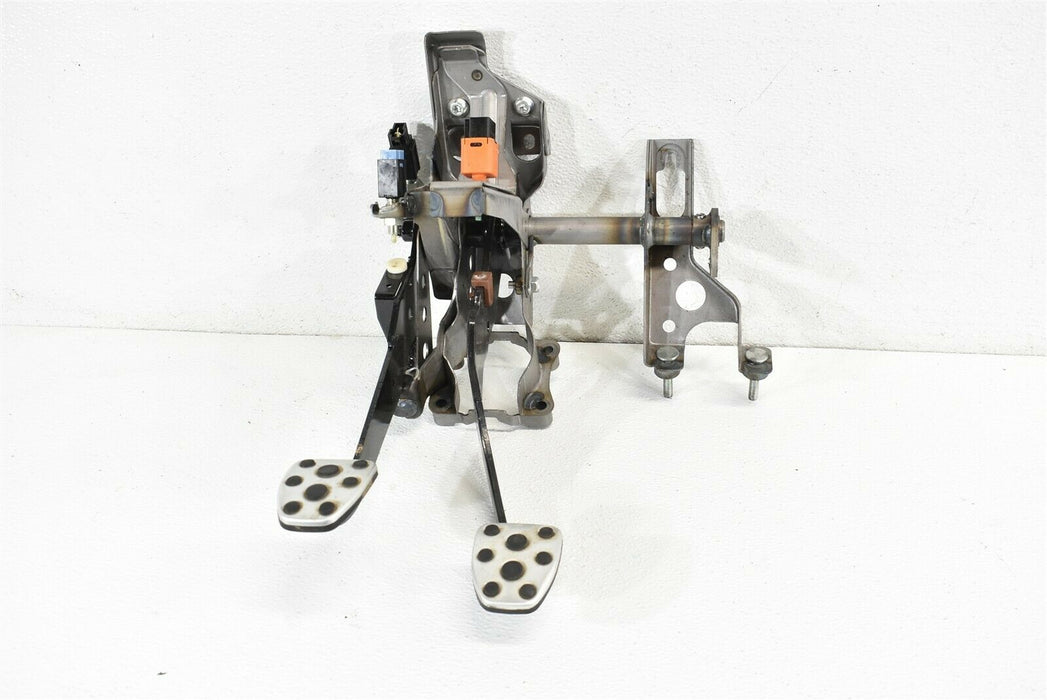 2015-2019 Subaru WRX STI Brake & Clutch Pedal Assembly MT OEM 15-19