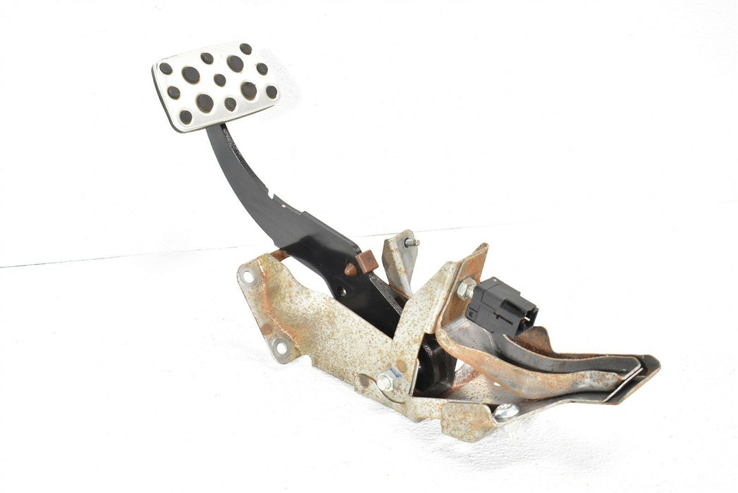 2009-2013 Subaru Forester XT Brake Pedal Assembly Automatic OEM 09-13