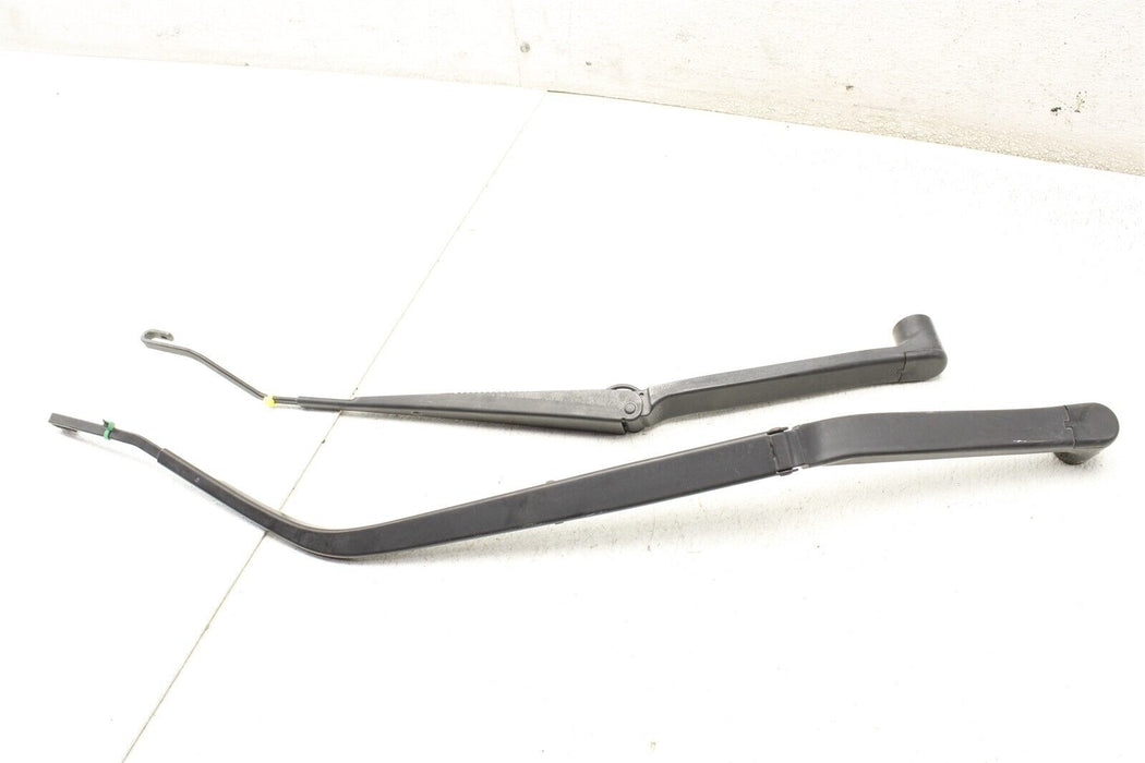 2008-2015 Mitsubishi Evolution X Windshield Wiper Arm Set Pair Wipers 08-15