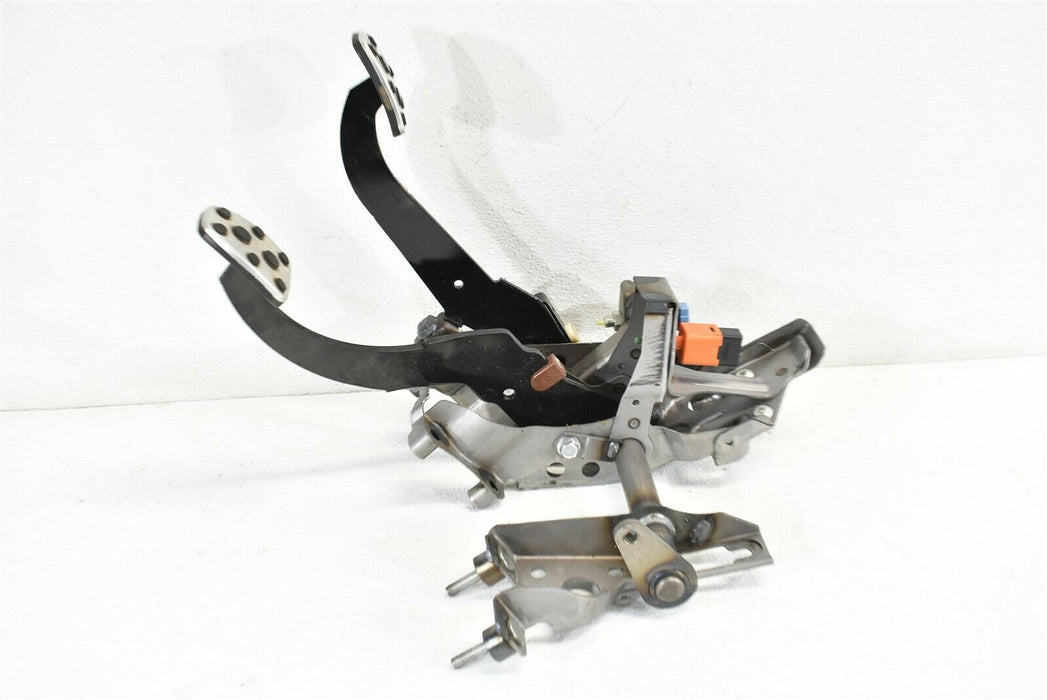 2015-2019 Subaru WRX STI Brake & Clutch Pedal Assembly MT OEM 15-19