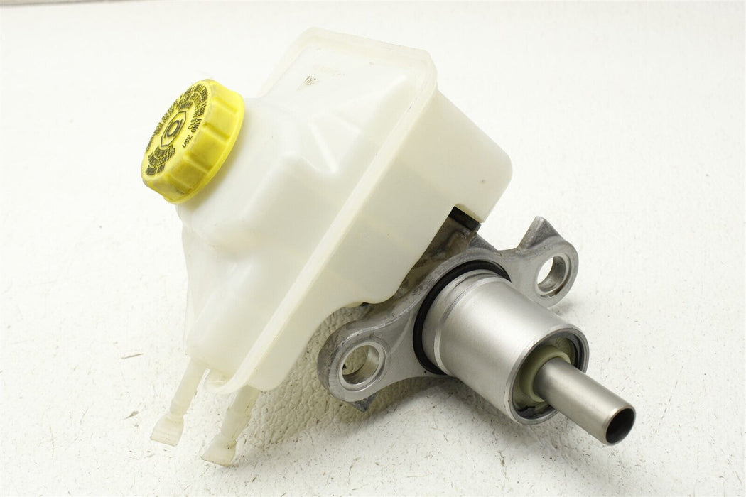 2013-2016 Porsche Boxster S Brake Master Cylinder 13-16