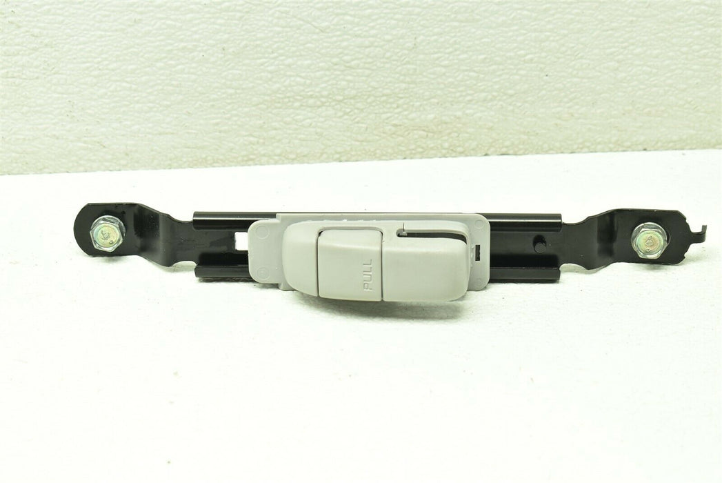 2007-2009 Mazdaspeed 3 MS3 Speed3 Seat Belt Adjuster Assembly Factory OEM 07-09