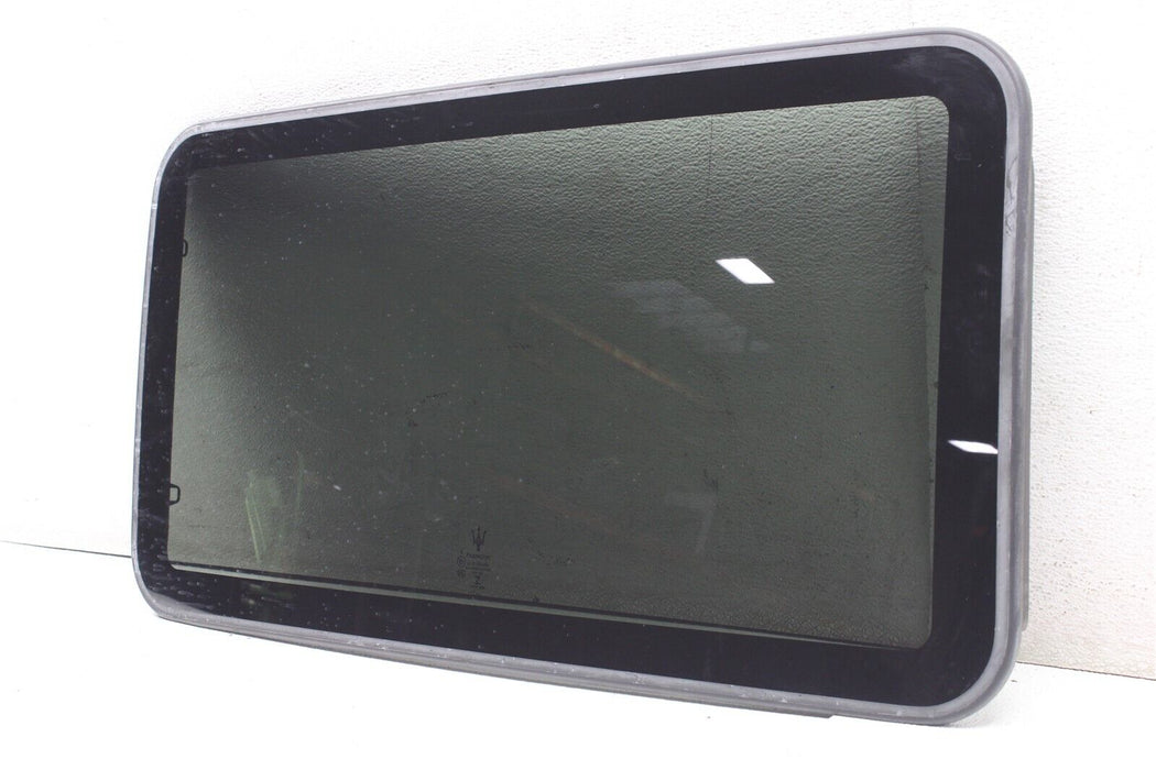 2014-2019 Maserati Ghibli Sunroof Glass Window 14-19