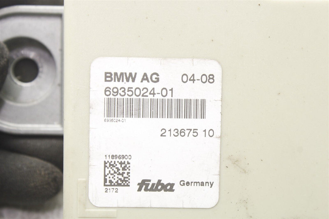 2008 - 2013 BMW M3 E92 Antenna Booster Module 693502401