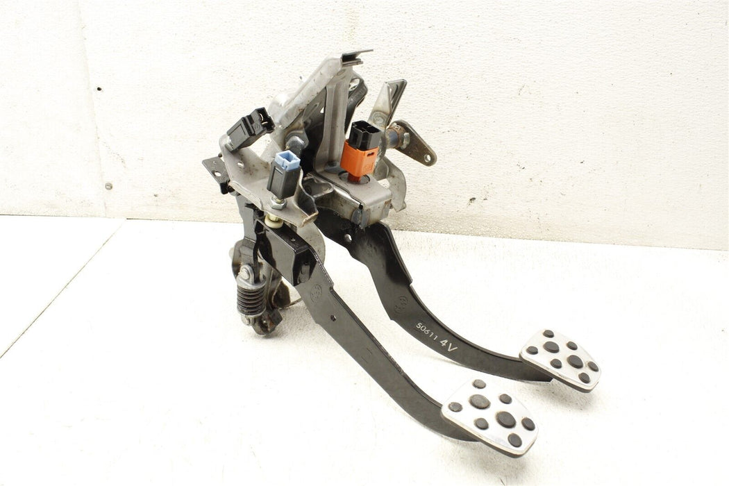 2016 Subaru WRX STI Brake Clutch Pedal Assembly with Sensors 15-19