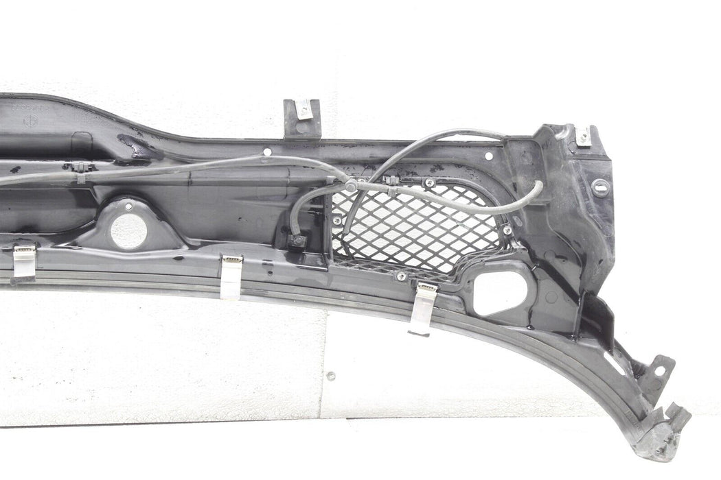 2013 Maserati GranTurismo S Front Windshield Wiper Cowl Cover Vent Panel 08-13