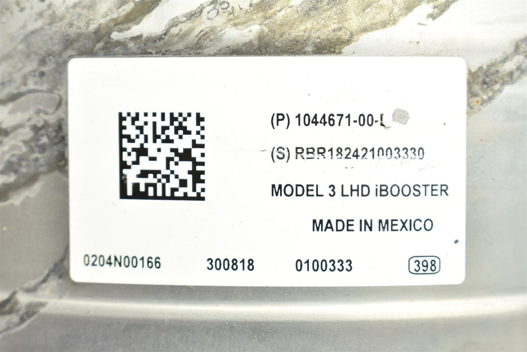 2017-2019 Tesla Model 3 Power Brake Booster 104467100D OEM 17-19