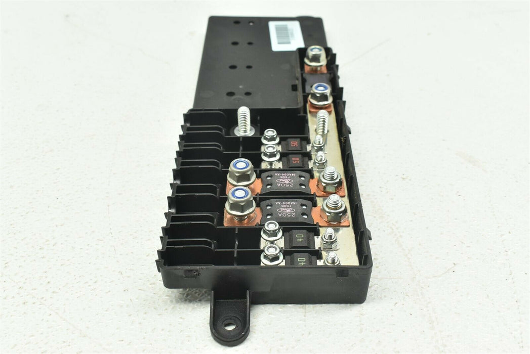 2010-2015 Jaguar XJ Fuse Relay Junction Box 10-15