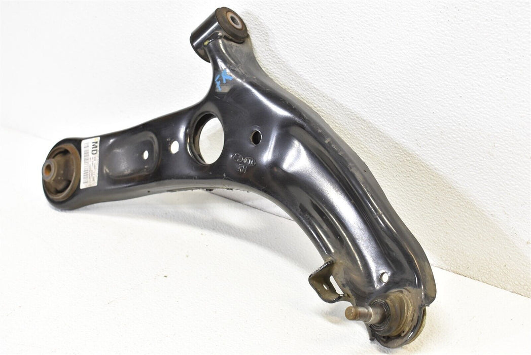 2012-2016 Hyundai Veloster Turbo Control Arm Front Lower Right Passenger 12-16