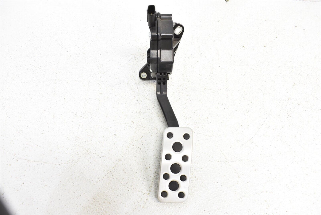 2015-2017 Subaru WRX MT Gas Pedal Assembly OEM 15-17