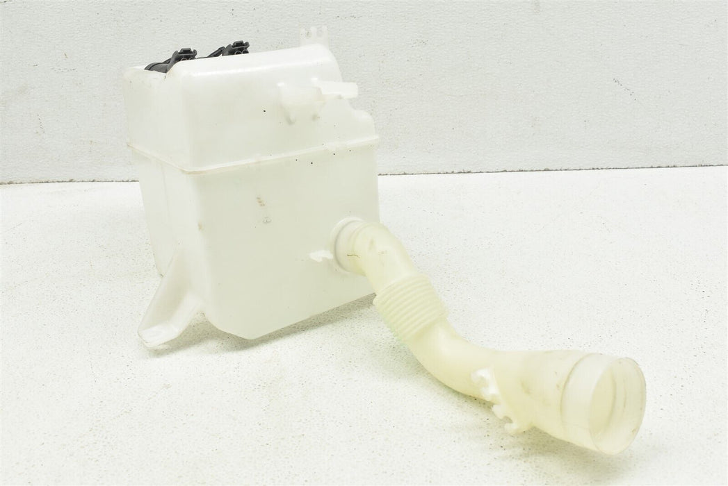 2006-2007 Subaru Impreza WRX Wagon Wiper Bottle Reservoir Assembly OEM 06-07